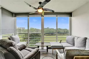 575 Oaks Ln, Pompano Beach, FL 33069 - Photo 26