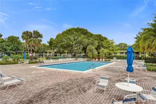575 Oaks Ln, Pompano Beach, FL 33069 - Photo 46