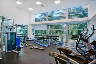 2950 NE 188th St, Aventura, FL 33180 - Photo 24
