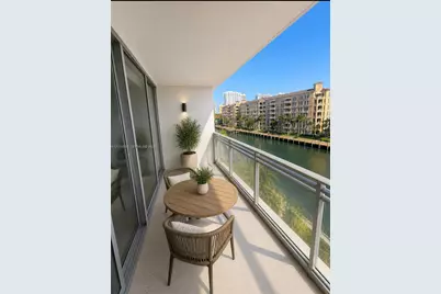 2950 NE 188th St #406, Aventura, FL 33180 - Photo 20