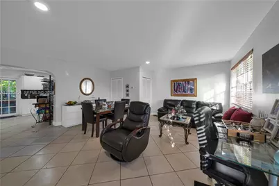 11021 SW 4th St, Sweetwater, FL 33174 - Photo 36