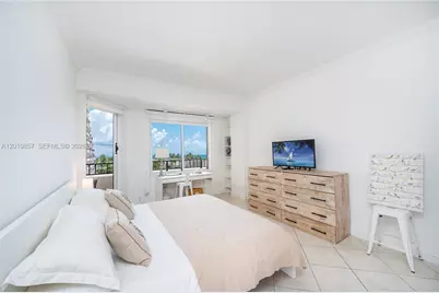 201 Crandon Blvd #505, Key Biscayne, FL 33149 - Photo 20