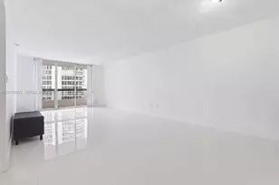 19195 NE 36th Ct, Aventura, FL 33180 - Photo 4