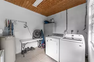 18895 SW 212th St, Miami, FL 33187 - Photo 22