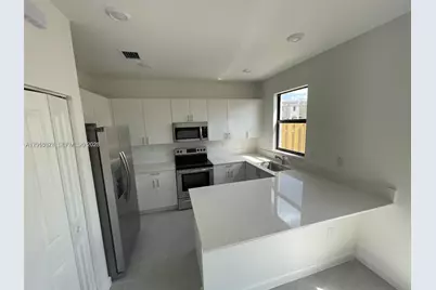24641 SW 117th Path #24641, Homestead, FL 33032 - Photo 4