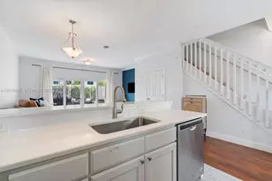 835 NE 19th Ave, Fort Lauderdale, FL 33304 - Photo 8