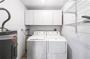 1140 NW 99th Ave, Pembroke Pines, FL 33024 - Photo 24