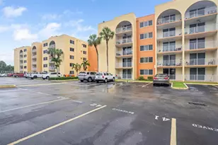6980 NW 186th St, Hialeah, FL 33015 - Photo 12