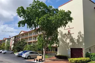 901 SW 128th Ave, Pembroke Pines, FL 33027 - Photo 6