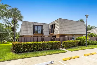 6001 60th Way, West Palm Beach, FL 33409 - Photo 1