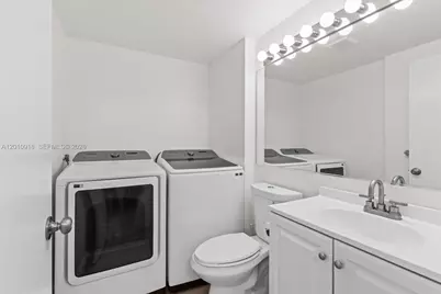 6001 60th Way, West Palm Beach, FL 33409 - Photo 6