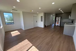 19440 SW 125th Ave, South Miami, FL 33177 - Photo 4