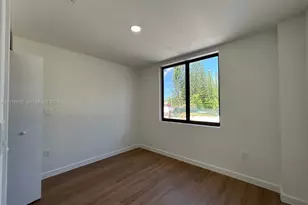 19440 SW 125th Ave, South Miami, FL 33177 - Photo 10