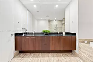 15811 Collins Ave, Sunny Isles Beach, FL 33160 - Photo 36