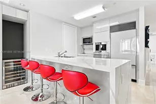 15811 Collins Ave, Sunny Isles Beach, FL 33160 - Photo 12