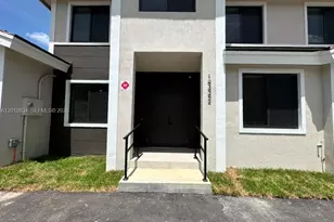 19442 SW 125th Ave, Miami, FL 33177 - Photo 2