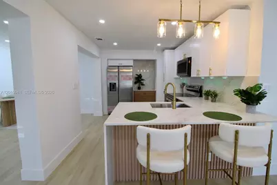 1511 NE 31st Ct, Pompano Beach, FL 33064 - Photo 12