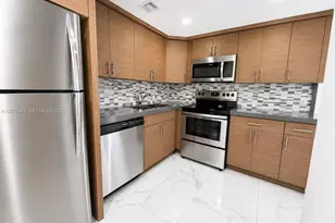 1825 W 44th Pl, Hialeah, FL 33012 - Photo 6