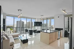 1111 SW 1st Ave, Miami, FL 33130 - Photo 2
