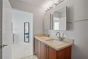 1111 SW 1st Ave, Miami, FL 33130 - Photo 18