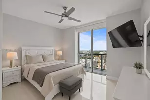 1111 SW 1st Ave, Miami, FL 33130 - Photo 16
