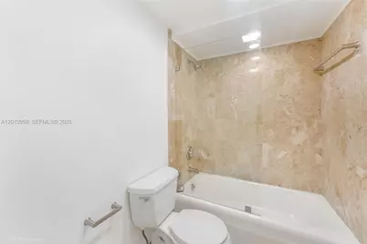 2333 Brickell Ave #1506, Miami, FL 33129 - Photo 4
