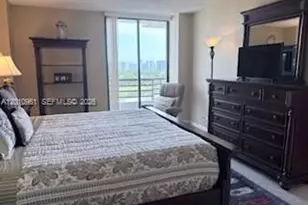 3300 NE 191st St, Aventura, FL 33180 - Photo 16