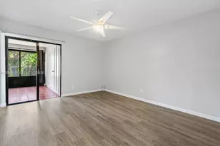 1367 Riverside Cir, Wellington, FL 33414 - Photo 16