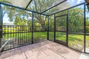 1367 Riverside Cir, Wellington, FL 33414 - Photo 20