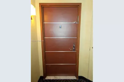 3300 NE 191st St #912, Aventura, FL 33180 - Photo 4