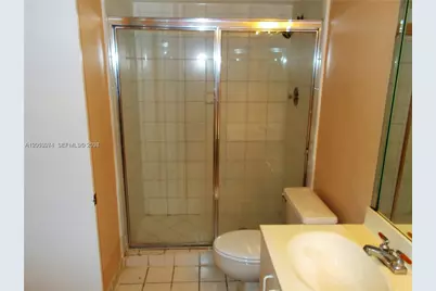 3300 NE 191st St #912, Aventura, FL 33180 - Photo 2