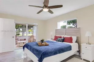 1621 NW 85th Way, Plantation, FL 33322 - Photo 16