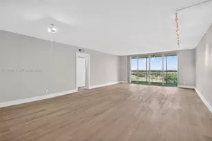 3090 N Course Dr, Pompano Beach, FL 33069 - Photo 4