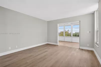 3090 N Course Dr #807, Pompano Beach, FL 33069 - Photo 12