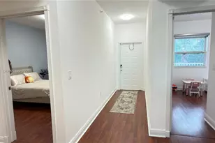 10730 NW 66th St, Doral, FL 33178 - Photo 22