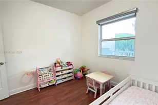 10730 NW 66th St, Doral, FL 33178 - Photo 18