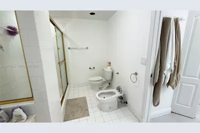 10730 NW 66th St #313, Doral, FL 33178 - Photo 28