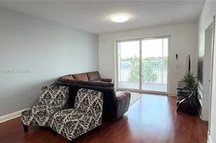 10730 NW 66th St, Doral, FL 33178 - Photo 36
