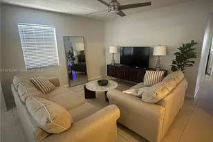 30 NE 26th St, Wilton Manors, FL 33305 - Photo 6