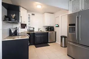 30 NE 26th St, Wilton Manors, FL 33305 - Photo 16
