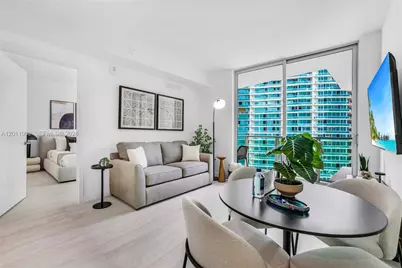 77 SE 5th St #3305, Miami, FL 33131 - Photo 1