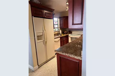 4825 SW 111th Ave, Miami, FL 33165 - Photo 6