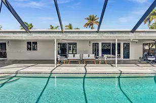 840 S Southlake Dr, Hollywood, FL 33019 - Photo 54