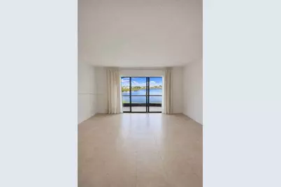 1110 Green Pine Blvd #C1, West Palm Beach, FL 33409 - Photo 4