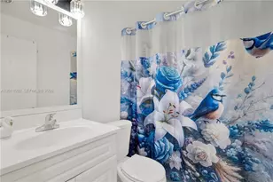 15460 SW 82nd Ln, Miami, FL 33193 - Photo 20