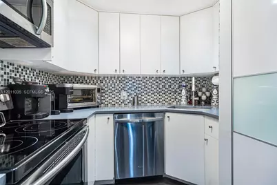 2829 Indian Creek Dr #1209, Miami Beach, FL 33140 - Photo 8