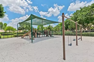897 Briar Ridge Rd, Weston, FL 33327 - Photo 32