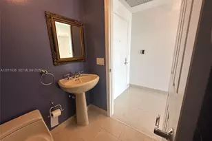 6001 N Ocean Dr, Hollywood, FL 33019 - Photo 18