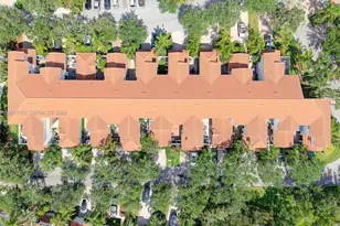 1640 Weeping Willow Way, Hollywood, FL 33019 - Photo 38
