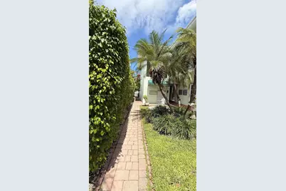 8600 Byron Ave #8600-8, Miami Beach, FL 33141 - Photo 38
